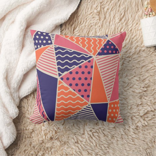 Geometric pattern. Abstract triangle background. V クッション (ブランケット)