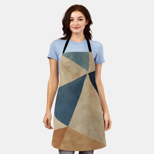 Geometric Pattern in Blues, Tans, and Rust エプロン (着用した状態)