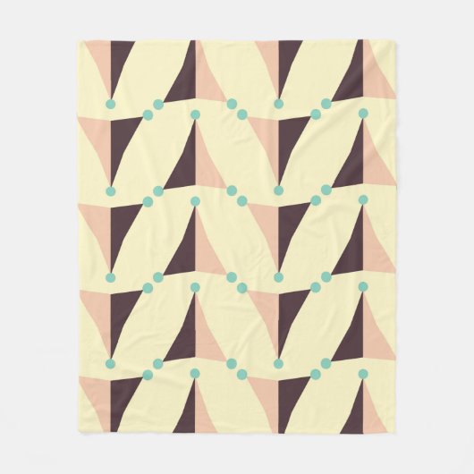 Geometric pattern in retro vibe フリースブランケット (正面)