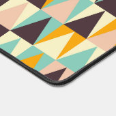 Geometric pattern of multi-colored triangles  デスクマット (コーナー)