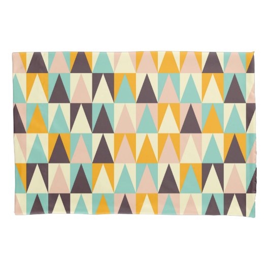 Geometric pattern of multi-colored triangles  枕カバー (正面左)