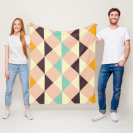 Geometric pattern overlapping diamonds & triangle フリースブランケット