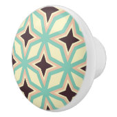 Geometric pattern with alternating dark star shape セラミックノブ (右)