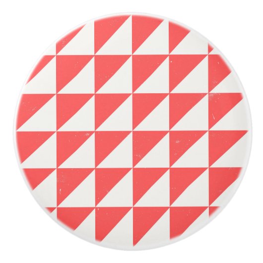 Geometric Red And Off-White Triangles Door Knob セラミックノブ (正面)