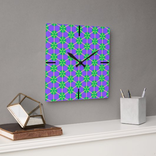 Geometric Starburst in Purple, Green and Yellow スクエア壁時計 (オフィス)