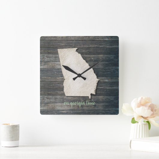 Georgia Wall Clock – Rustic Farmhouse State Decor スクエア壁時計 (ホーム)