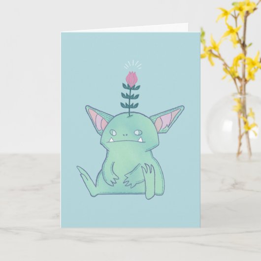 Gerald the Goblin | かわいい不機嫌なファンタジー・クリーチャー カード (黄色い花)
