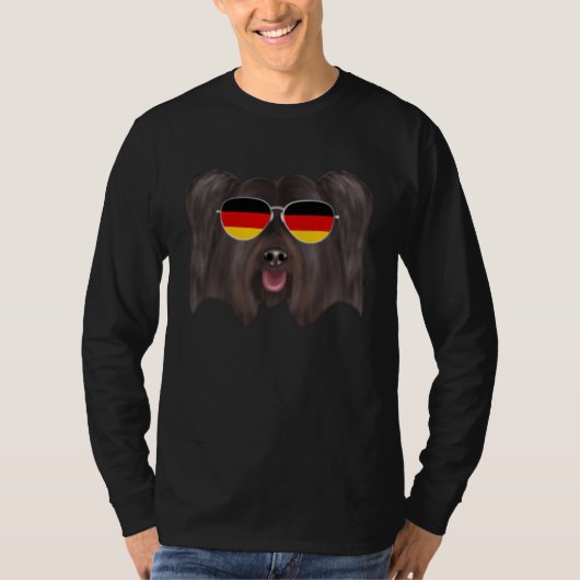 German Flag Skye Terrier Dog Germany Pocket Tシャツ (正面)