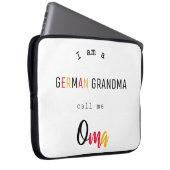 German Grandma / Oma Electronics Bag ラップトップスリーブ (正面右)