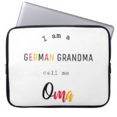 German Grandma / Oma Electronics Bag ラップトップスリーブ (正面)