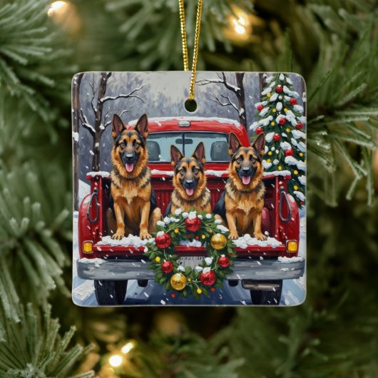 German Shepherd Christmas Red Truck Holiday セラミックオーナメント (ツリー)