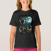 German shepherd dog  howling at the moon tシャツ (正面)