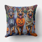 German Shepherd Dogs Trick-or-Treating Halloween クッション (裏面)