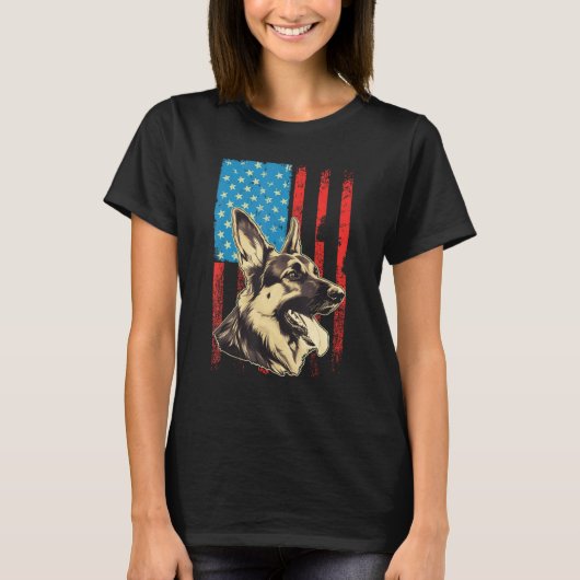 German Shepherd USA American Flag 4th of July Grun Tシャツ (正面)