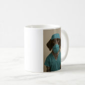 German Shorthaired Pointer in Scrubs コーヒーマグカップ (正面右)