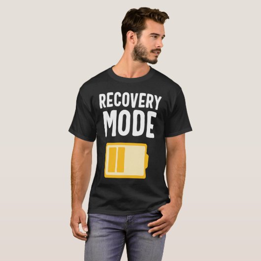 Get Well Soon Recovery Mode is On Post Surgery Tシャツ (正面フル)