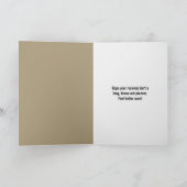 Get Well Soon Sick Giraffe On Bed Pillows カード (内部)