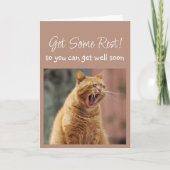 Get Well Soon Sleepy Yawning Cat Animal Fun カード (正面)