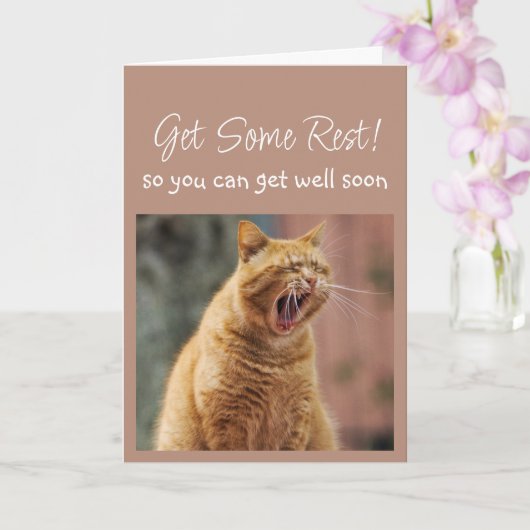 Get Well Soon Sleepy Yawning Cat Animal Fun カード (蘭)