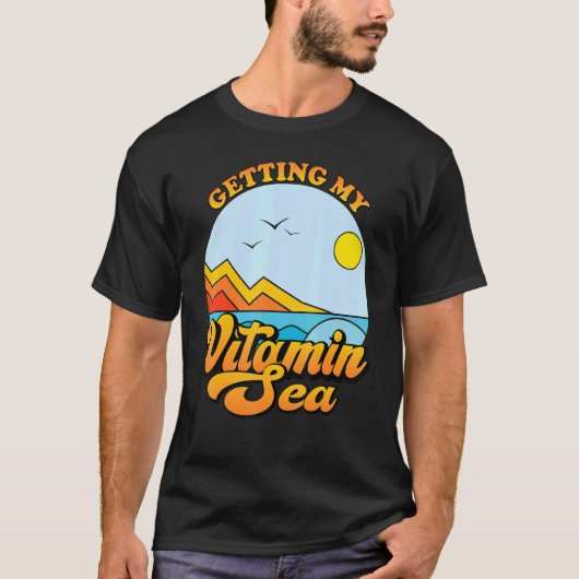 Getting My Vitamin Seaビーチファミリーバケーションサム Tシャツ (正面)