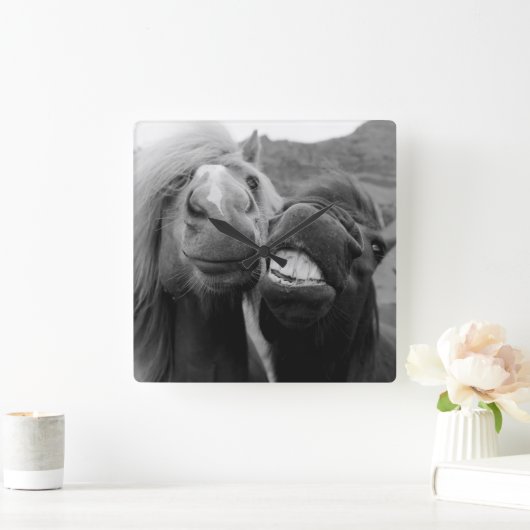 Gettyのイメージ|の微笑の馬 スクエア壁時計 (ホーム)