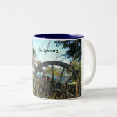 Gettysburgの戦場2の調子のマグ ツートーンマグカップ (正面右)