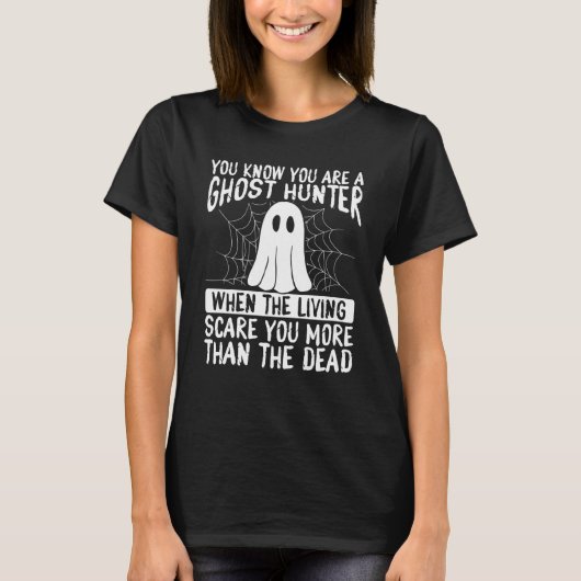 Ghost Hunter Camera Ghost Hunting Essentials Tシャツ (正面)