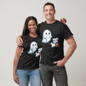 Ghost Walking Dog Funny Halloween Ghost Spooky Tシャツ (ユニセックス)