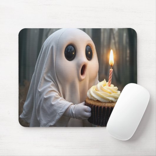 Ghost With a Birthday Cupcake マウスパッド (マウス)