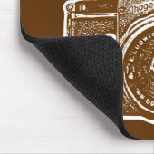 Giant East German Camera – ブラウンとホワイト マウスパッド (コーナー)