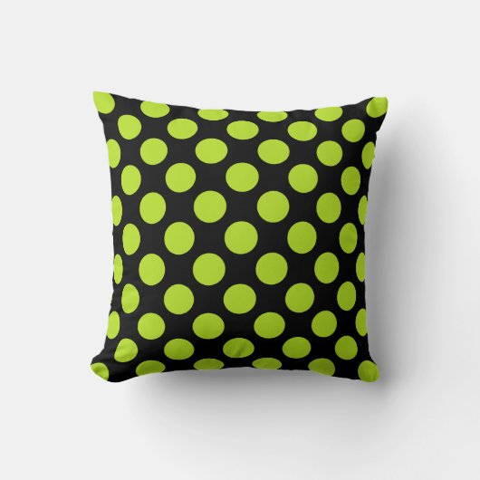 Giant Lime Green Polka Dots on Black Throw Pillow クッション (正面)