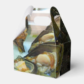 Giant Mussels築地魚市場,東京 フェイバーボックス (正面サイド)