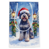 Giant Schnauzer Snowy Iron Fence Santa Christmas ミディアムペーパーバッグ (正面)