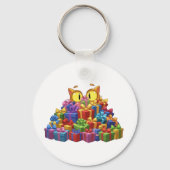 Gifおもしろいの山に隠れた猫の覗き誕生日 キーホルダー (正面)