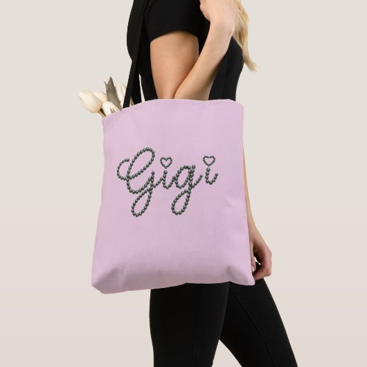 Gigi Pearl Script Glam Grandmother Tote Bag トートバッグ (クローズアップ)