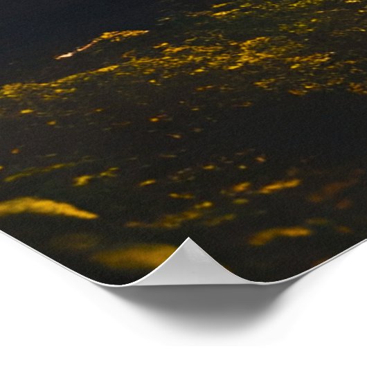 Gilded Seated Buddha Under a Sunset Sky ポスター (角)