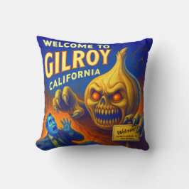 GILROY, CALIFORNIA 16" X 16" GARLIC THROW PILLOW. クッション