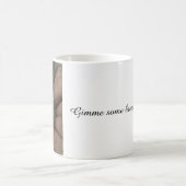 Gimme Some Breathing Space Gift コーヒーマグカップ (中央)