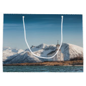 Gimsoy Church Lofoten Norway ラージペーパーバッグ (裏面)
