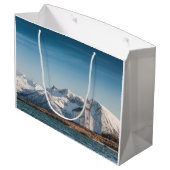 Gimsoy Church Lofoten Norway ラージペーパーバッグ (裏面アングル)