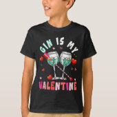 Gin Is My Valentine Hearts Matching Drinker Family Tシャツ (正面)