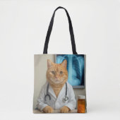 Ginger Cat Wearing a Doctor Lab Coat トートバッグ (正面)