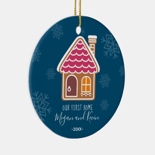 GIngerbreadハウス私たちの最初のホームクリスマス セラミックオーナメント (右)
