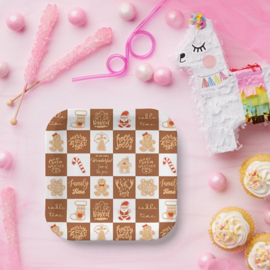 Gingerbread Cookies Checkered Pattern ペーパープレート (パーティー)