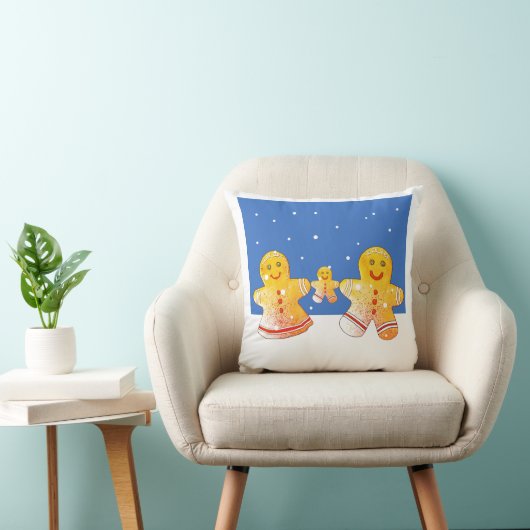 Gingerbread Family Throw Pillow クッション (椅子)
