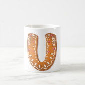 Gingerbread Letter U Monogram Holiday Cookie コーヒーマグカップ (中央)