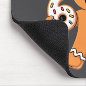 Gingerbread Santa With Sungles Holding 67 Cookies  マウスパッド (コーナー)