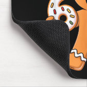 Gingerbread Santa With Sungles Holding 67 Cookies  マウスパッド (コーナー)