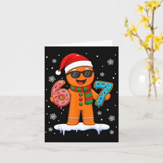 Gingerbread Six Seven 67 Meme 6 7 Funny Christmas  カード (黄色い花)
