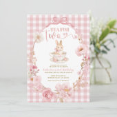 Gingham Bunny Tea Party Birthday Pink Bow 招待状 (スタンド正面)